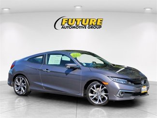 Used 2019 Honda Civic Touring image 1