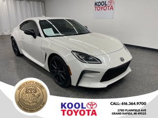 Certified 2022 Toyota GR86 Premium image 1