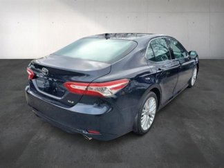 Used 2020 Toyota Camry XLE image 1