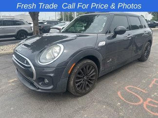 Used 2017 MINI Cooper Clubman S image 1