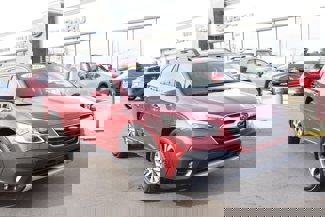 Used 2020 Subaru Outback Limited w/ Popular Package #2 image 1
