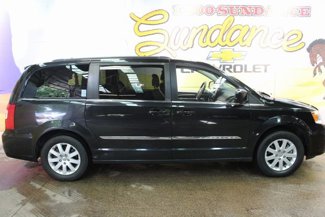Used 2013 Chrysler Town & Country Touring image 1