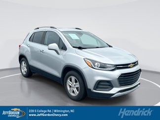 Used 2020 Chevrolet Trax LT w/ LT Convenience Package image 1
