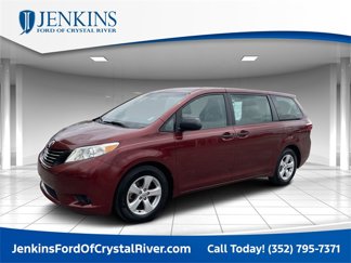 Used 2015 Toyota Sienna L image 1