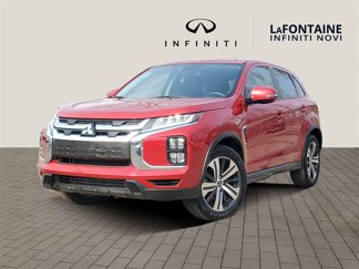 Used 2023 Mitsubishi Outlander Sport SE image 1