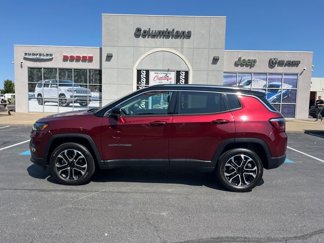 Used 2022 Jeep Compass Limited image 1