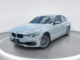 Used 2018 BMW 320i Sedan w/ Convenience Package image 1