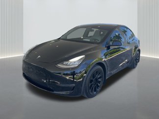 Used 2021 Tesla Model Y Long Range image 1