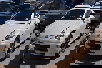 Used 2014 Nissan 370Z Coupe image 1