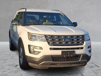 Used 2017 Ford Explorer XLT w/ Equipment Group 201A image 1