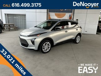 Certified 2022 Chevrolet Bolt EUV LT w/ Comfort Package image 1