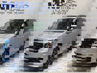 Used 2017 Dodge Grand Caravan SE image 1