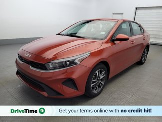 Used 2023 Kia Forte LXS image 1