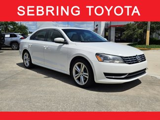Used 2014 Volkswagen Passat TDI SE image 1