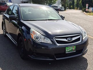 Used 2010 Subaru Legacy 2.5i image 1