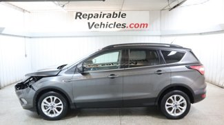 Used 2017 Ford Escape SE w/ SE Leather Comfort Package image 1