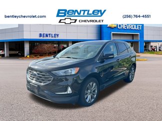 Used 2019 Ford Edge Titanium image 1