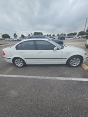 Used 2005 BMW 325i Sedan image 1
