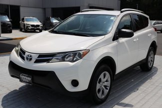 Used 2014 Toyota RAV4 LE image 1
