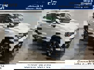 New 2025 Volkswagen Taos SE image 1