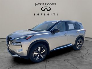 Used 2022 Nissan Rogue Platinum image 1