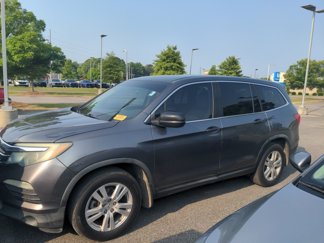 Used 2016 Honda Pilot LX image 1