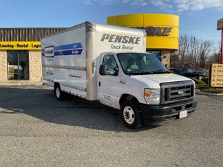 Used 2022 Ford E-350 and Econoline 350 Super Duty image 1