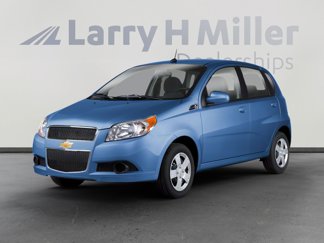 Used 2010 Chevrolet Aveo5 LT image 1