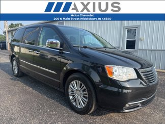 Used 2016 Chrysler Town & Country Touring-L w/ Driver Convenience Group image 1