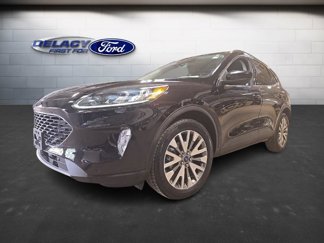 Used 2022 Ford Escape Titanium image 1