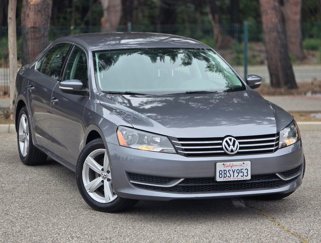 Used 2015 Volkswagen Passat 1.8T SE image 1