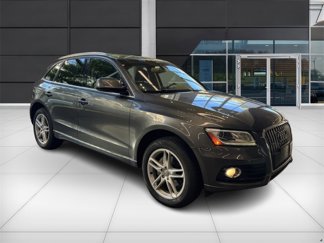 Used 2017 Audi Q5 2.0T Premium Plus w/ Technology Package image 1