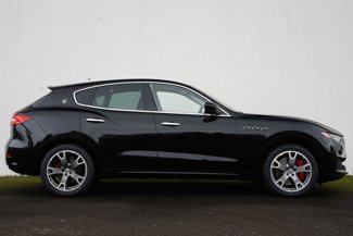 Used 2017 Maserati Levante S image 1