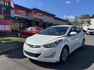 Used 2014 Hyundai Elantra SE w/ Option Group 02 image 1