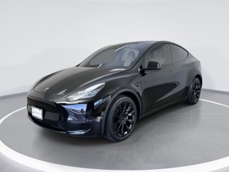 Used 2020 Tesla Model Y Long Range image 1