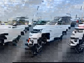 New 2025 Jeep Grand Cherokee Limited image 1