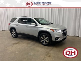 Used 2018 Chevrolet Traverse LT image 1