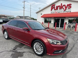 Used 2017 Volkswagen Passat 1.8T SE image 1