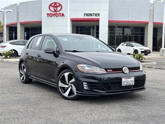 Used 2019 Volkswagen GTI SE image 1