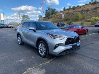 Used 2021 Toyota Highlander Limited video 2