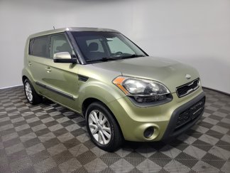 Used 2013 Kia Soul + image 1