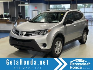 Used 2014 Toyota RAV4 LE image 1