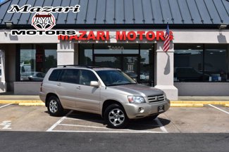 Used 2005 Toyota Highlander 4WD V6 w/ 3rd Row image 1