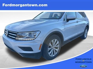 Used 2018 Volkswagen Tiguan SE w/ Panoramic Sunroof Package image 1