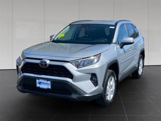 Used 2021 Toyota RAV4 XLE image 1