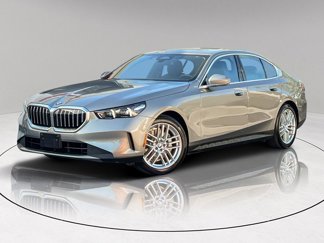 Used 2024 BMW 530i xDrive w/ Premium Package image 1