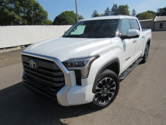 Used 2023 Toyota Tundra Limited image 1