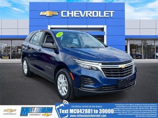 Certified 2023 Chevrolet Equinox LS w/ Driver Confidence II Package image 1