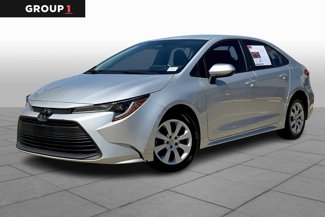Used 2023 Toyota Corolla LE image 1
