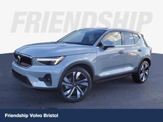 New 2025 Volvo XC40 B5 Plus w/ Protection Package Premier image 1